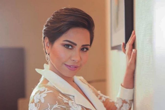مفاجأة جديدة من شيرين للجمهور